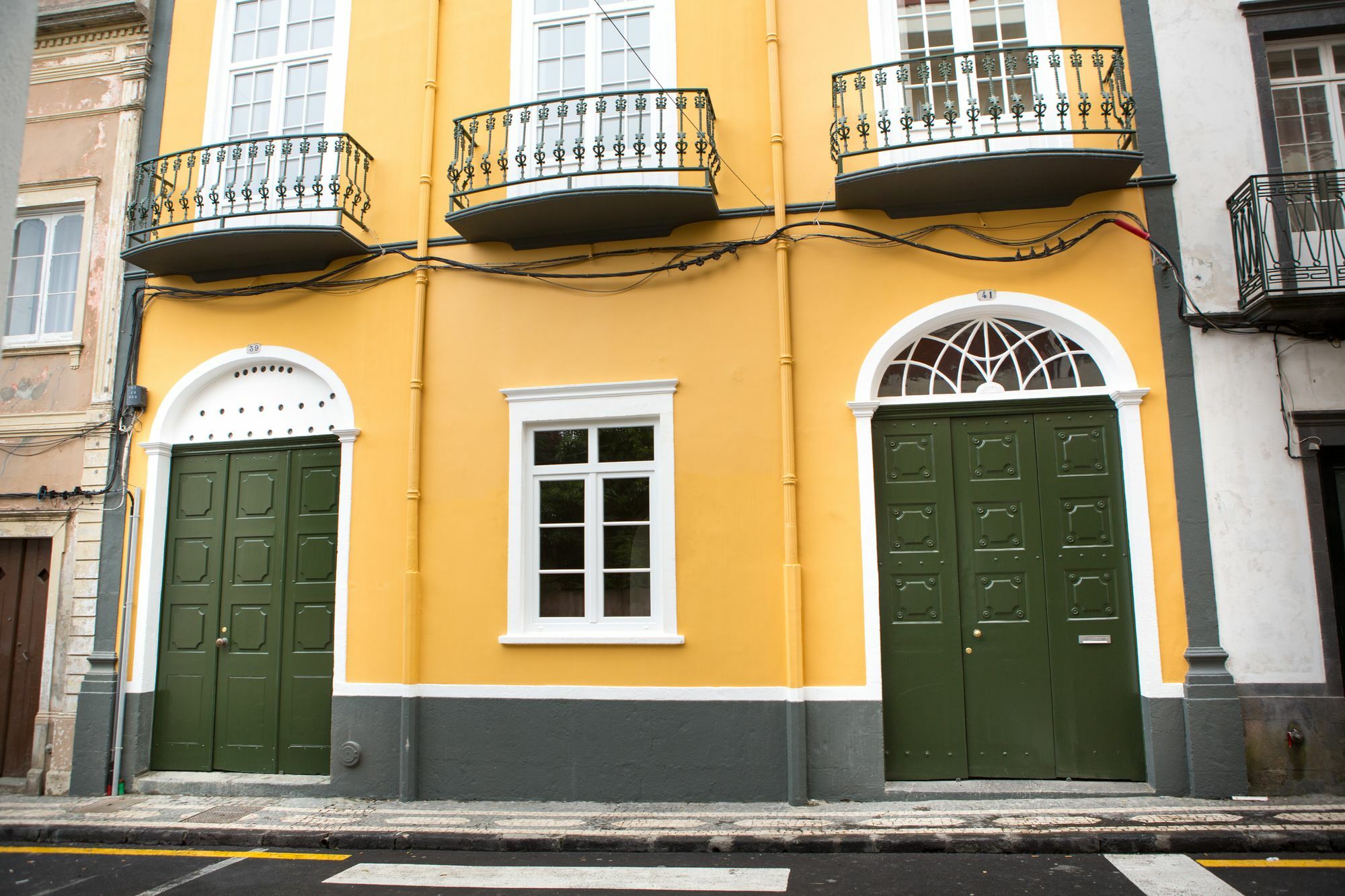 Casa Do Contador - Suites & Pool Ponta Delgada المظهر الخارجي الصورة